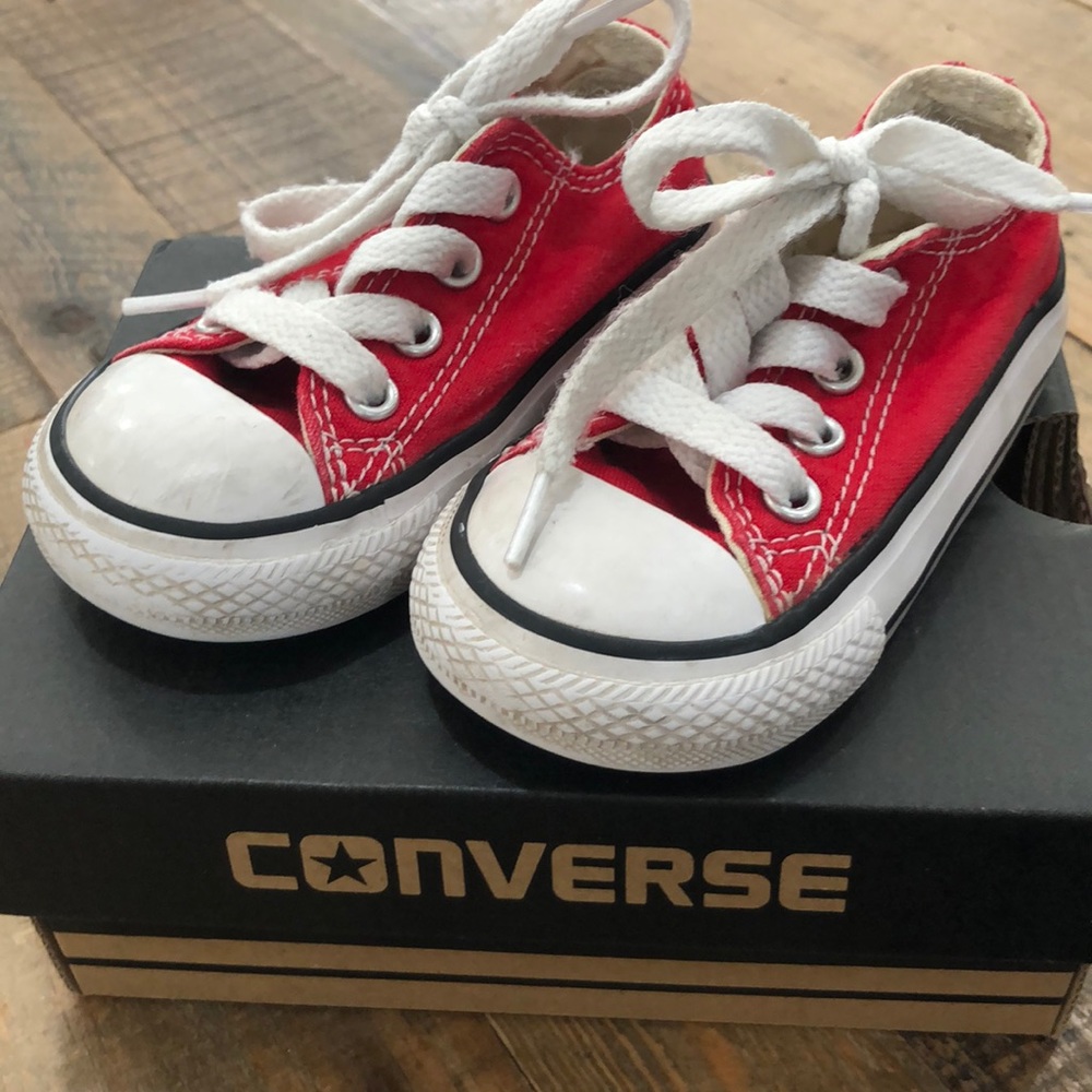 Red converse